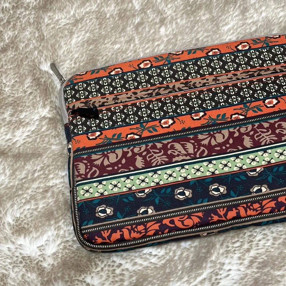 iPad / Laptop Sleeve